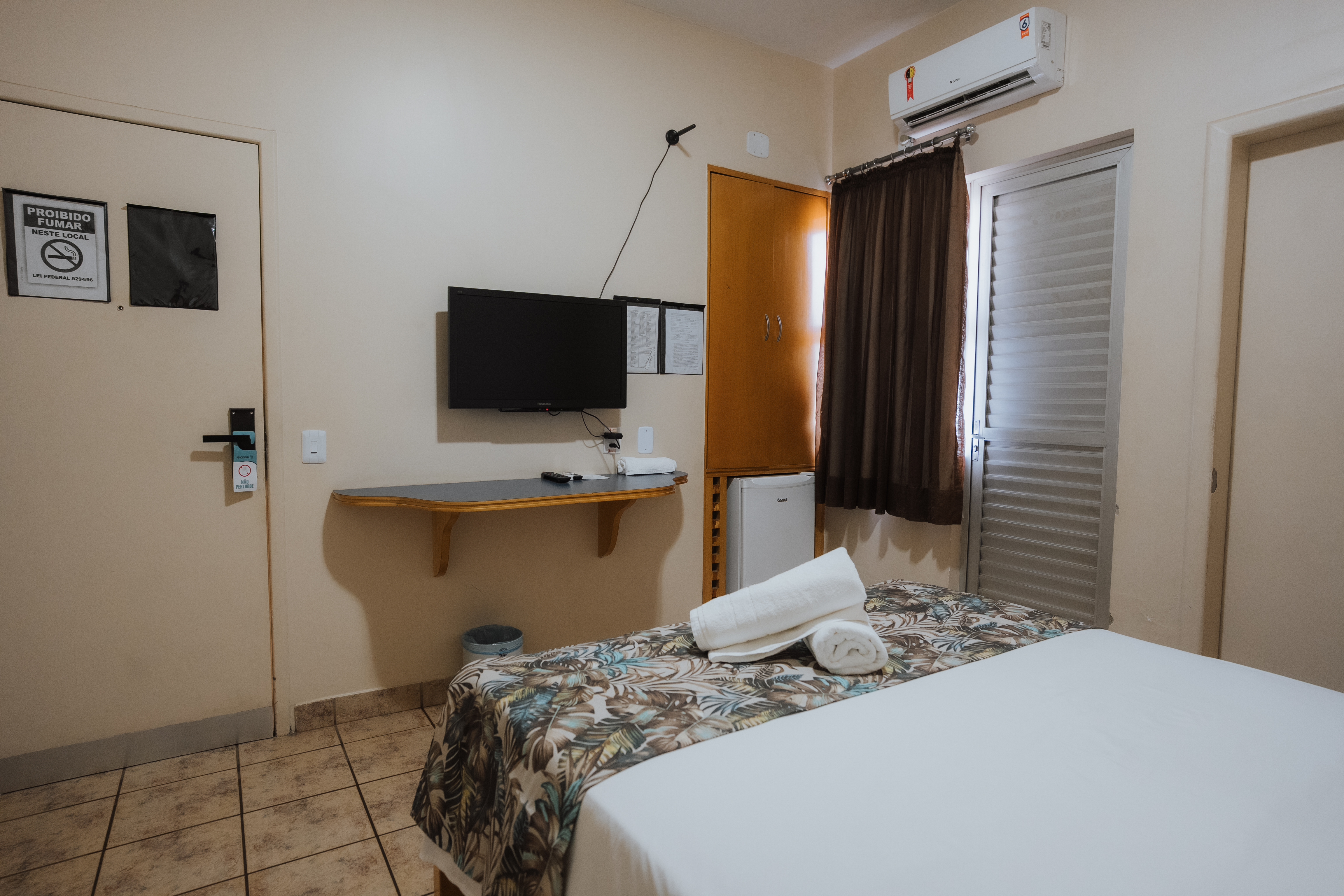 Quarto Casal Standard com banheiro privativo