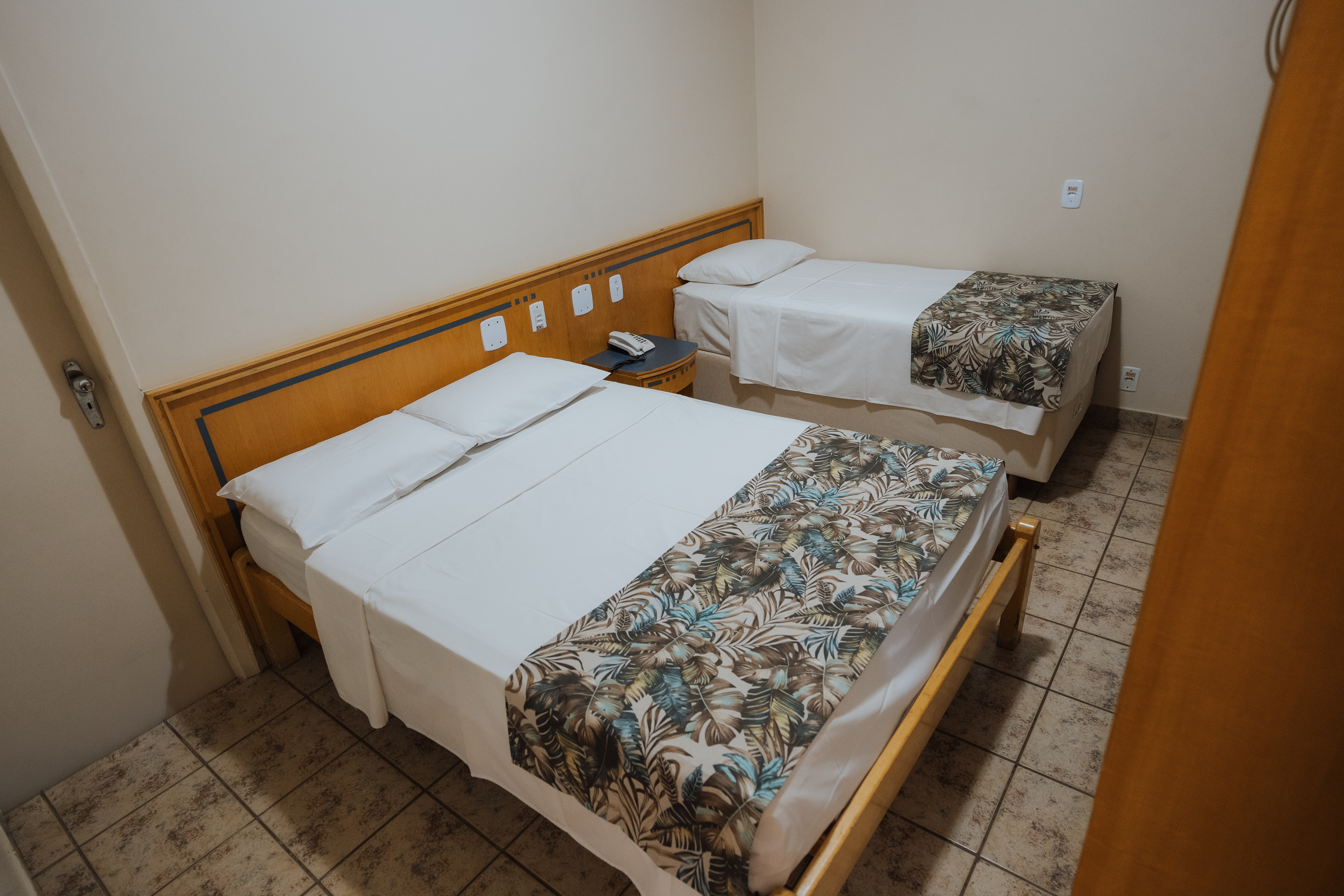 Quarto Triplo Standard com cama de casal e cama de solteiro